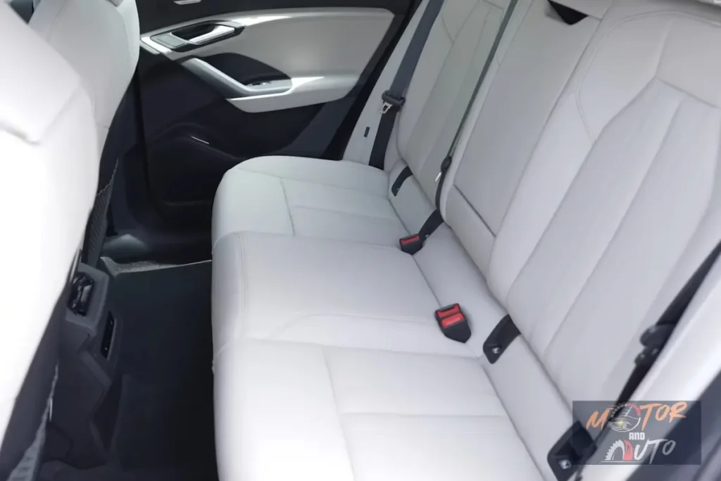 Audi Q6 e-tron Beenruimte Achterstoelen