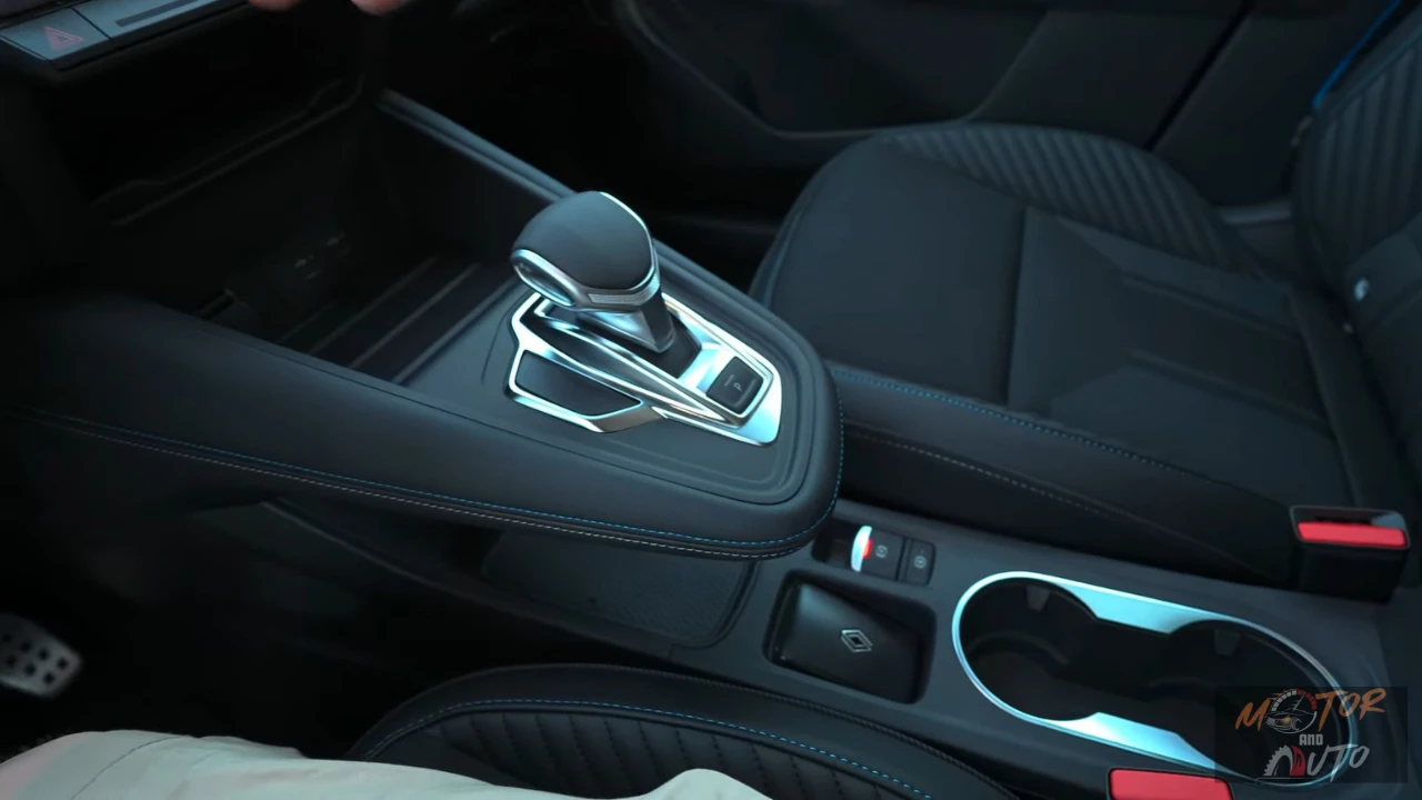 2025 Renault Captur Automatische Transmissie Schakelaar Close-up