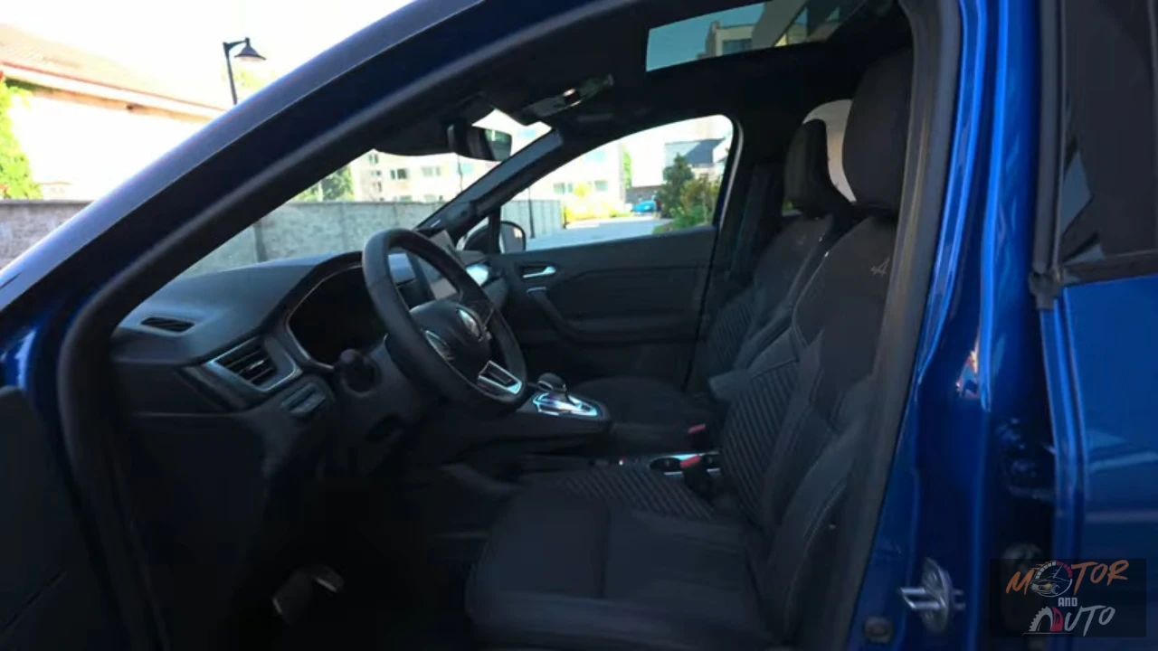 2025 Renault Captur Voorstoelen Zijaanzicht