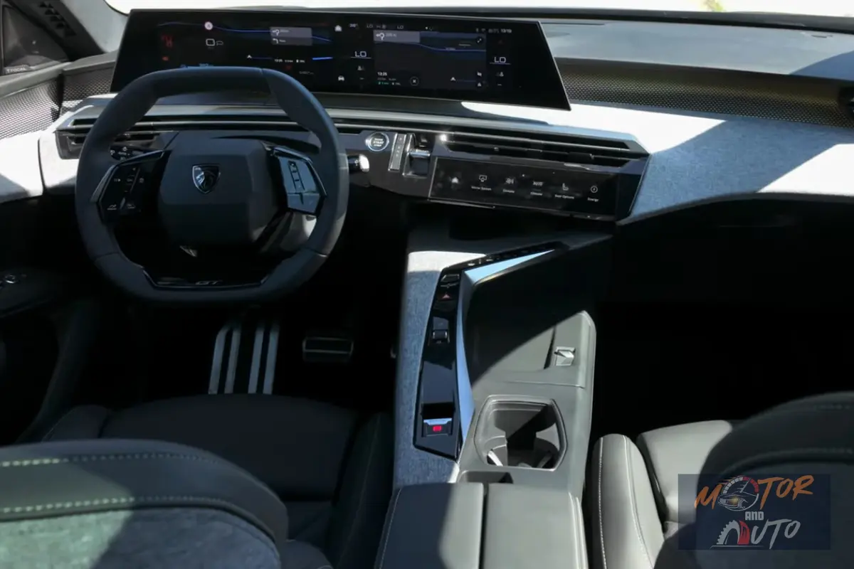 Nieuwe Peugeot E-3008 Dashboardindeling en middenconsole