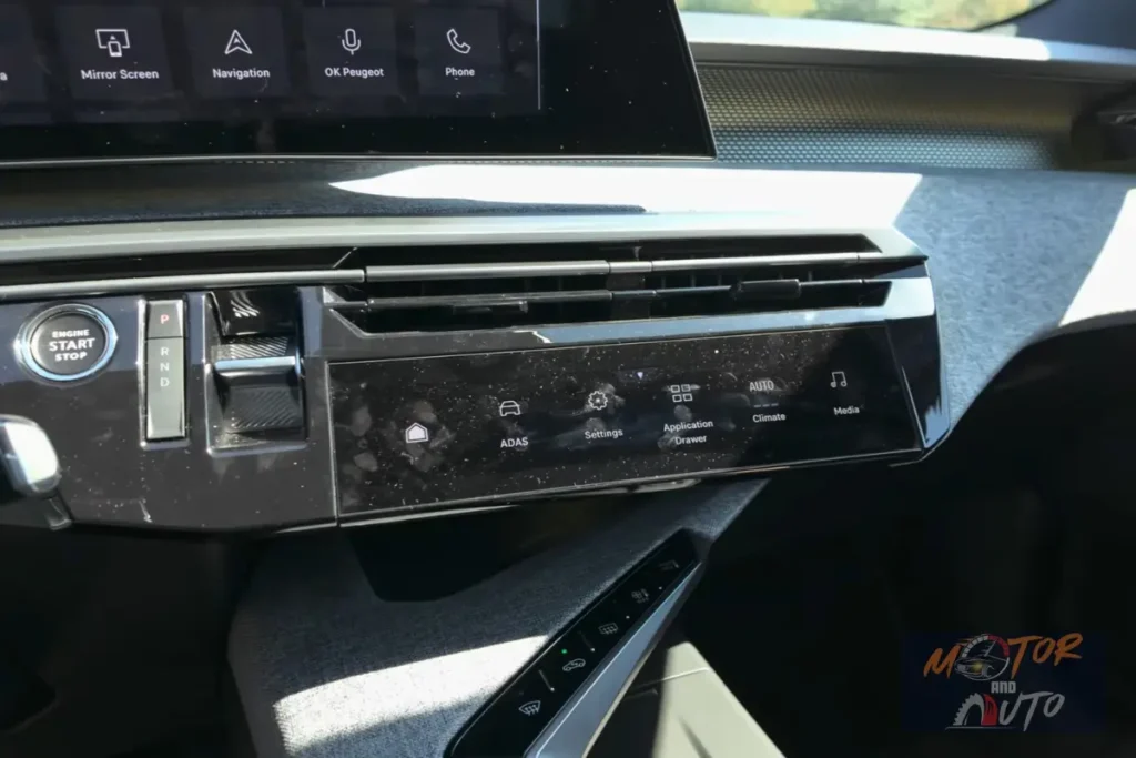 Peugeot E-3008 i-Toggle-paneel