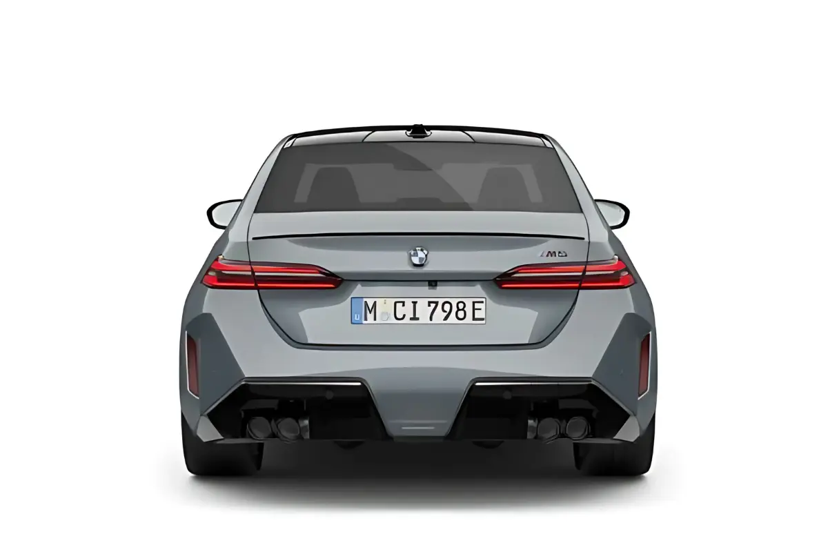BMW M5 Sedan Achteraanzicht
