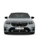 BMW M5 Sedan Vooraanzicht