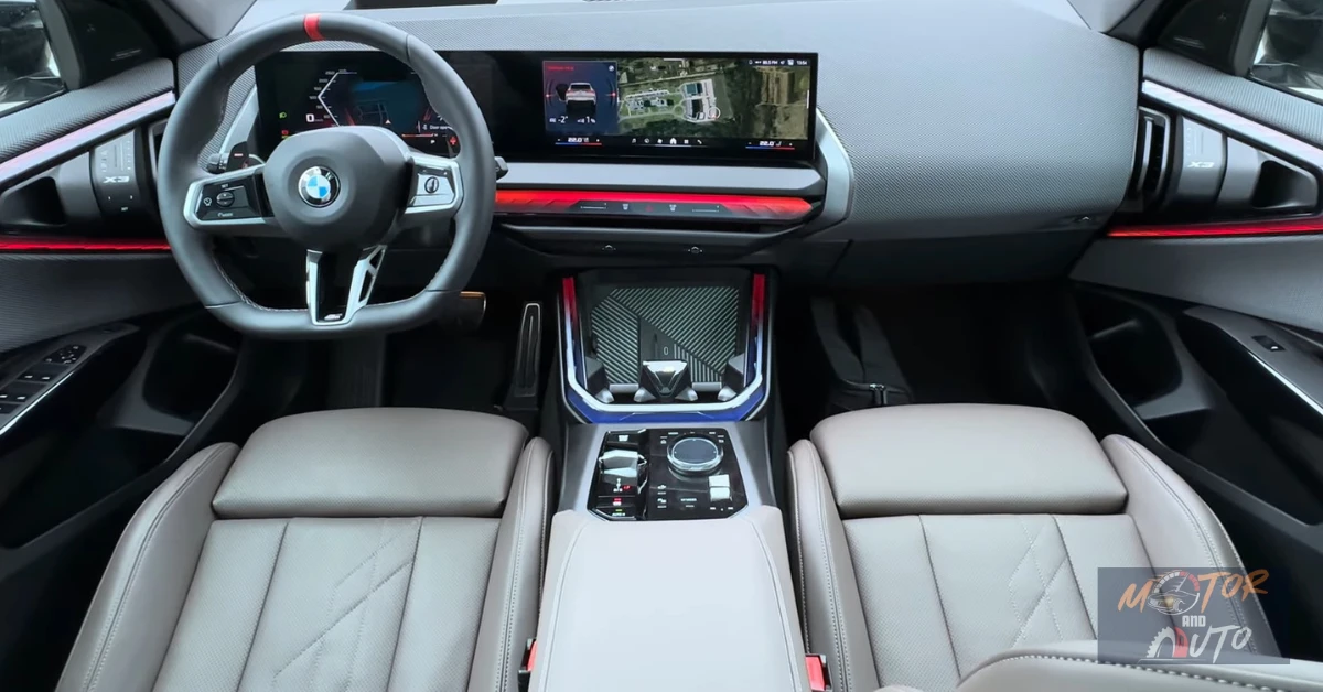 Interieur vooraanzicht van de 2025 BMW X3 M50 met curved display, M Sport stuurwiel en luxe stoelen