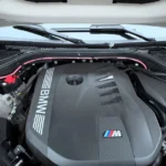 Motorruimte van de 2025 BMW X3 M50 met de 3,0L TwinPower Turbo zescilinder-in-lijn motor