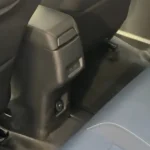 Citroen eC3 USB-C oplaadpunten en 12V aansluiting aan de achterzijde