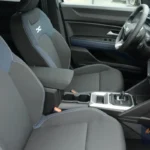 DACIA DUSTER automatisch interieur