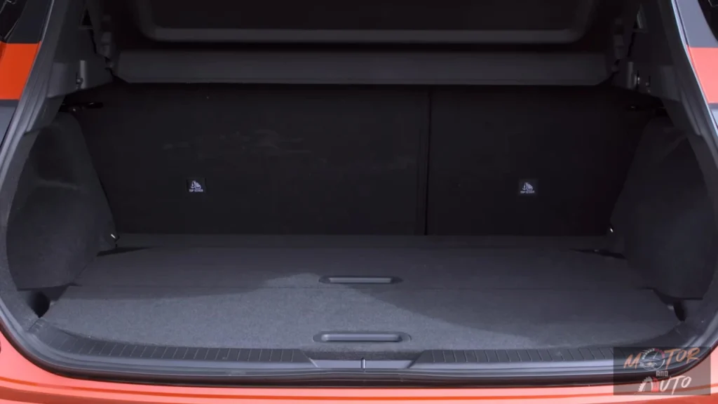 Nissan Qashqai 2025 Bagageruimte met Achterbank