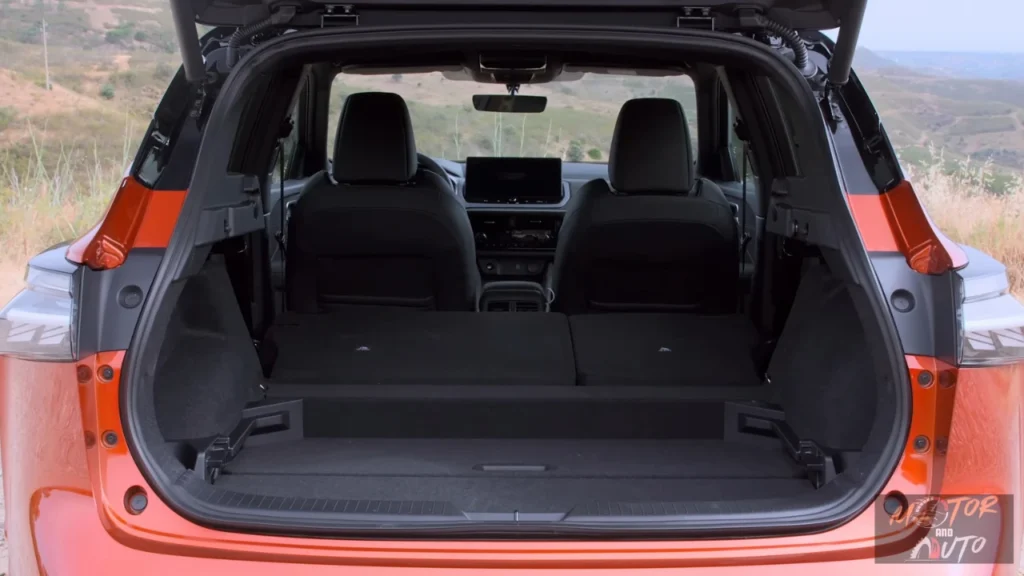 Nissan Qashqai 2025 Bagageruimte met Neergeklapte Achterbank