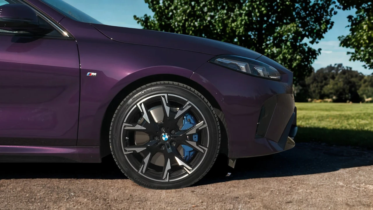 2025 BMW 1 Serie Paars - Wiel Detail
