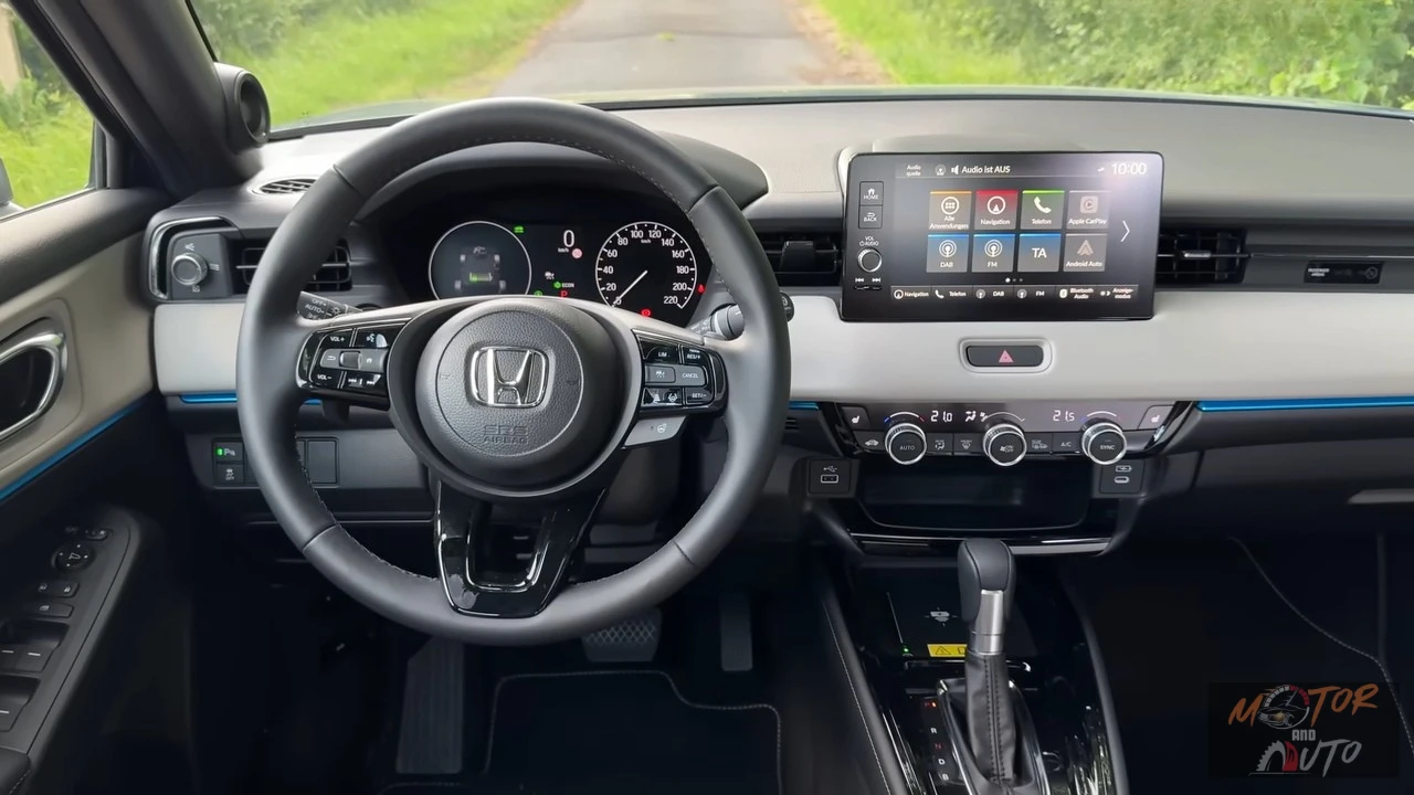 2025 Honda HR-V Stuurwiel en Instrumentenpaneel