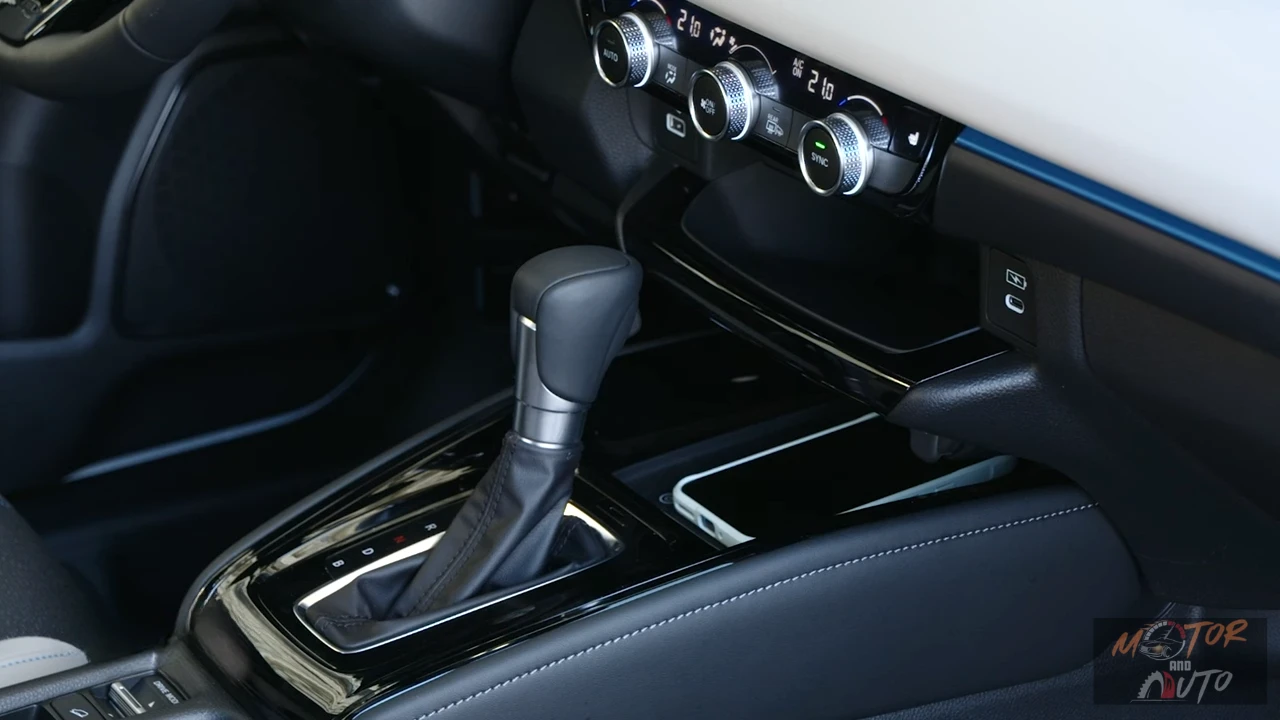 2025 Honda HR-V Versnellingspook Console Detail
