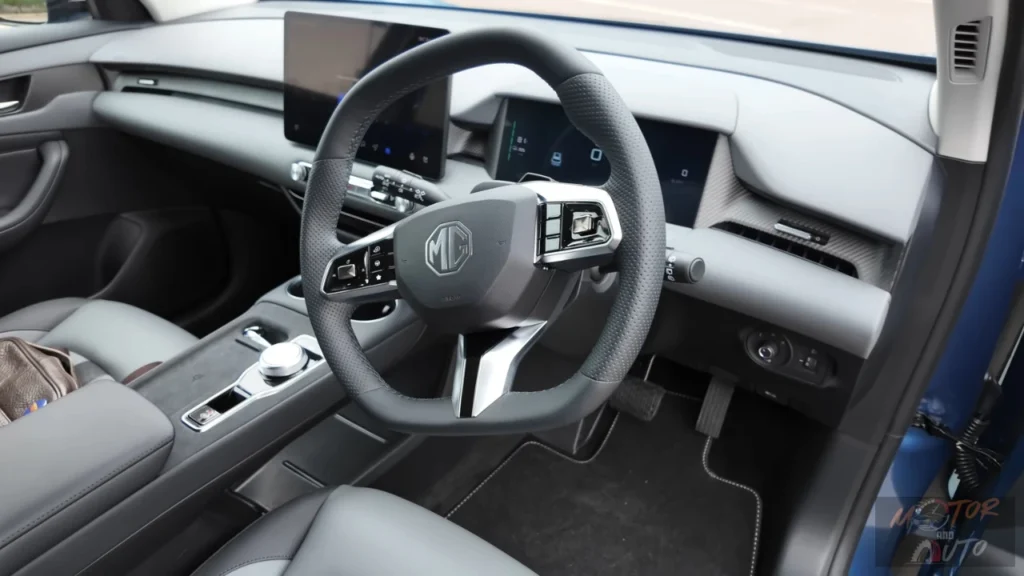 2025 MG S5 EV Bestuurderscockpit