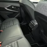 2025 Peugeot E-3008 Dual Motor - Achterpassagier Ruimte en Beenruimte