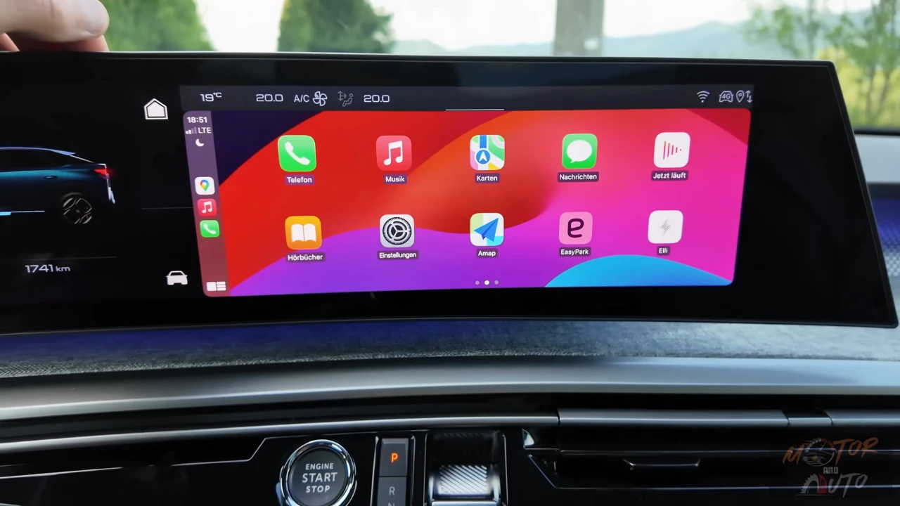 2025 Peugeot E-3008 Dual Motor - Apple CarPlay Integratie op Panoramisch Display