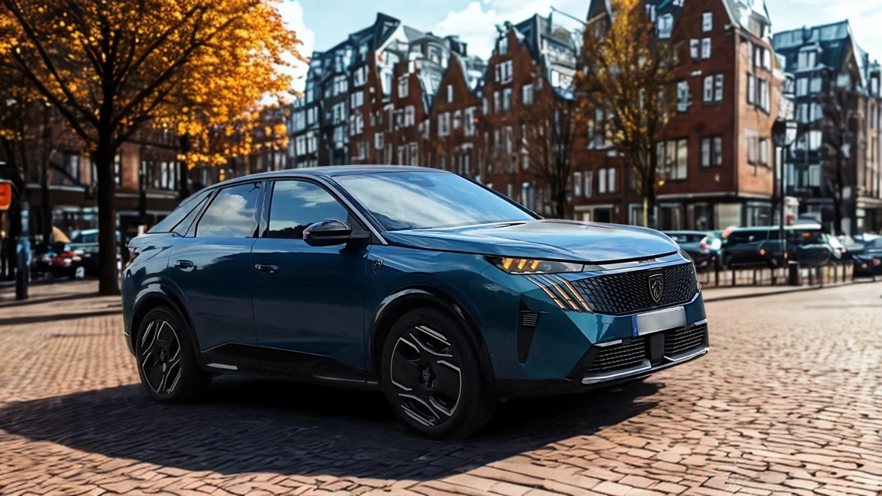 2025 Peugeot E-3008 Dual Motor - Driekwart Vooraanzicht