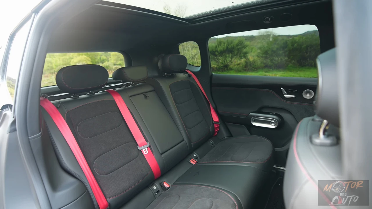 2025 Smart #5 Achterstoelen met BRABUS Rode Veiligheidsgordel Accenten