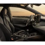 2025 Toyota GR Corolla Complete Interieurcabine met GR Sportstoelen