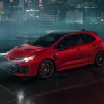 2025 Toyota GR Corolla Zijprofiel