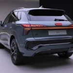 2025 Audi Q3 Achter Exterieur - OLED Achterlichten en Lichtbalk