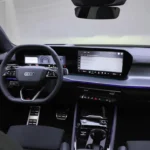 2025 Audi Q3 Interieur Panoramisch Zicht - Compleet Cockpit Ontwerp