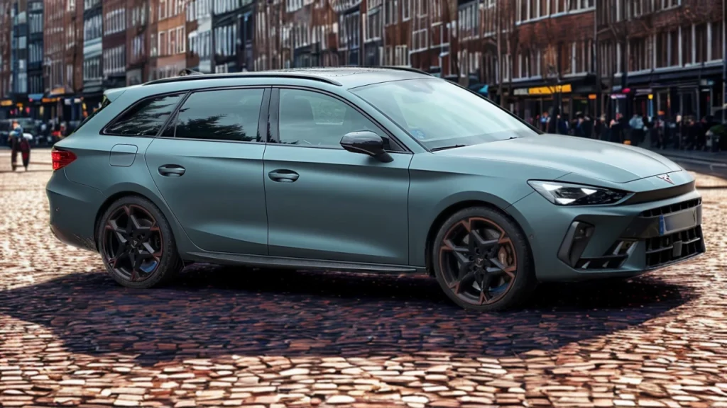 Zijprofiel zicht van 2025 Cupra Leon Sports Tourer met estate proporties en sportief ontwerp