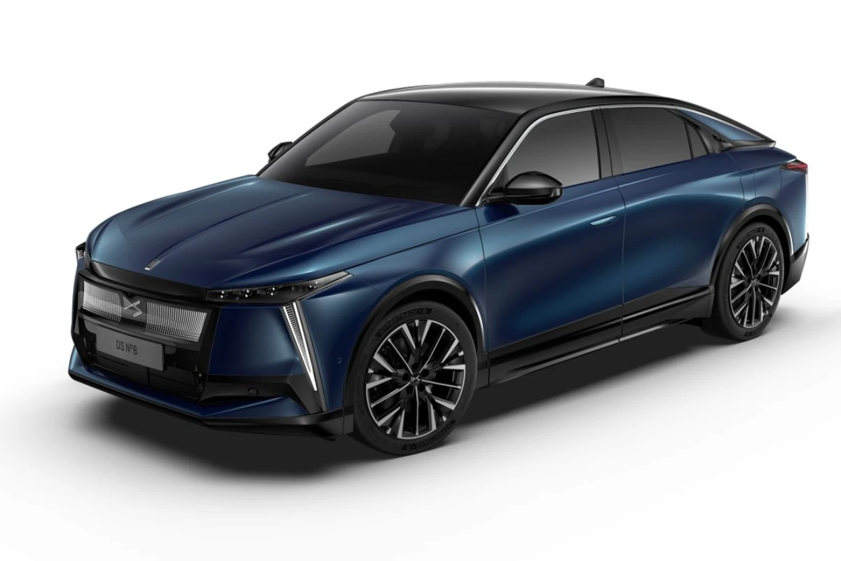 2025 DS No8 Topaz Blue kleur
