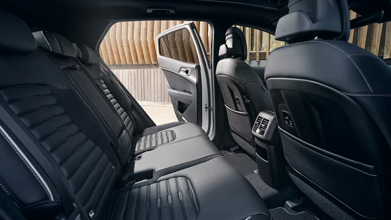 2025 Kia Sportage Hybrid Ruime Achterpassagiers Accommodatie