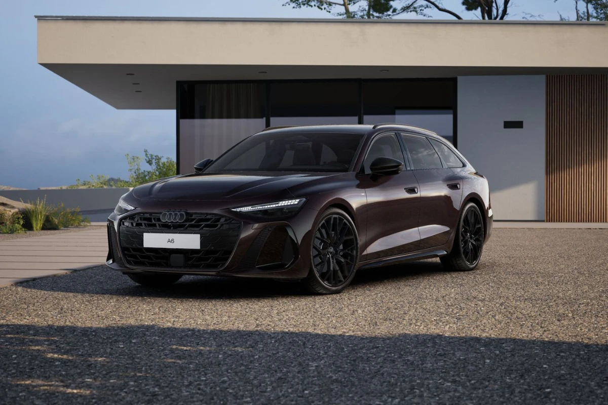 2026 Audi A6 Madeirabruin metallic kleur
