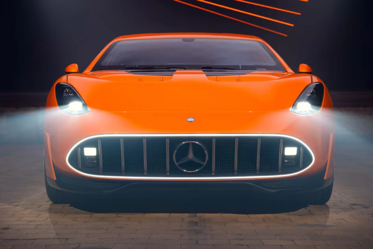 Mercedes-AMG GT XX Concept Vooraanzicht met Verlichte AMG Grille en LED Koplampen