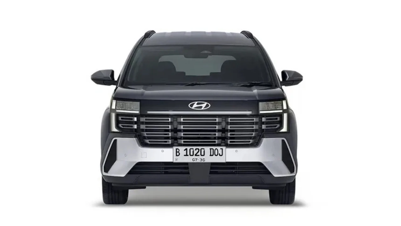 2025 Hyundai Stargazer Vooraanzicht - Massieve Rechthoekige Grille Ontwerp