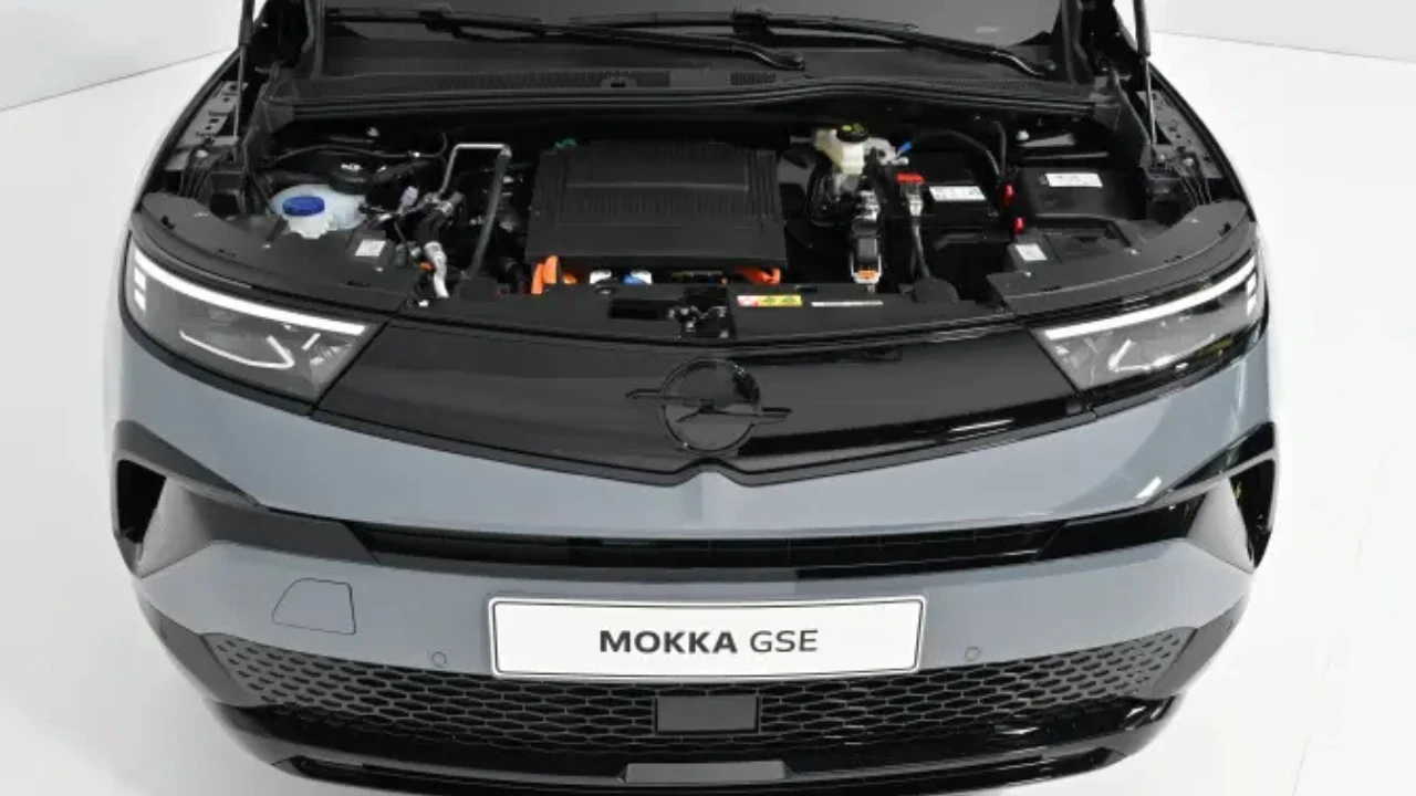 2025 Opel Mokka GSE Elektrische Motorruimte - 278PK Performance Engineering