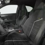 2025 Opel Mokka GSE Sportstoelen - Alcantara met Rally-Stijl Stiksels