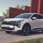 2026 Kia Sportage Plug-in Hybrid Voorkant Dynamisch Aanzicht