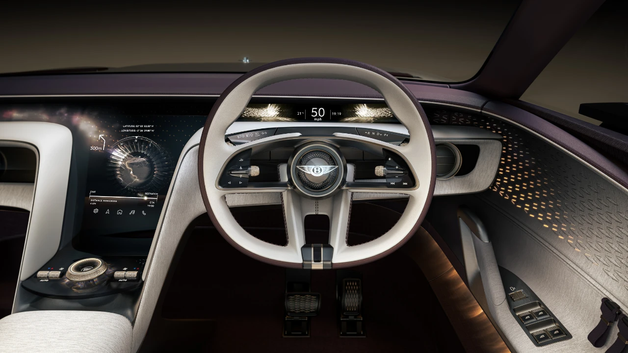 Bentley EXP 15 Geavanceerde Digitale Display Technologie Integratie