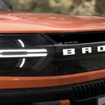 Ford Bronco New Energy Voorgrill en BRONCO Letters Detail