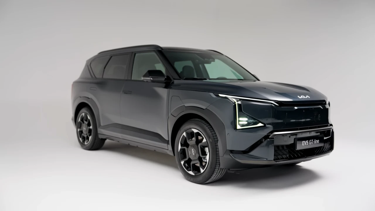 Kia EV5 GT-Line Voorkant Driekwart Aanzicht 2025