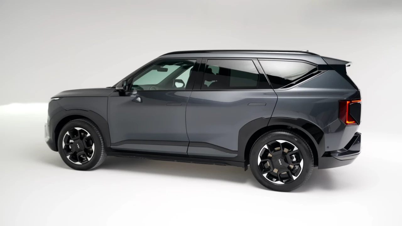 Kia EV5 Zijprofiel Elektrische SUV 2025