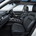 Mitsubishi Destinator Voor Interieur - Bestuurder-Gerichte Premium Ontwerp