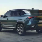 Renault Boreal Achter Drie-Kwart Profiel - Onderscheidend Wereldwijd Ontwerp