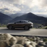 2025 Audi Q3 Sportback Donkergrijs Bergweg Dynamisch Rijden Prestaties