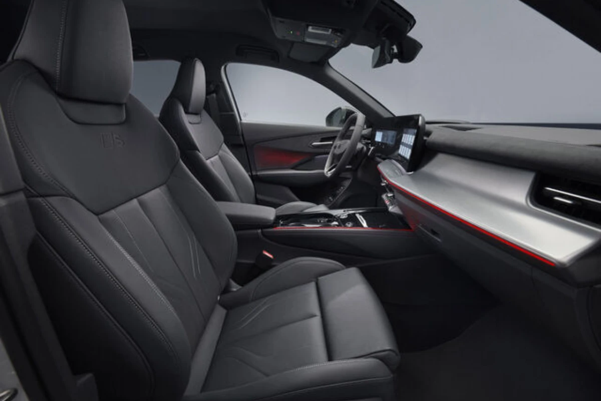 2025 Audi Q3 Sportback Interieur Cabine Premium Zitplaatsen Ruimte Comfort