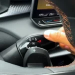 2025 Cupra Terramar DSG Versnellingskiezer en Bediening