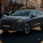 2025 Cupra Terramar voor drie-kwart aanzicht in gouden uur belichting met premium SUV design