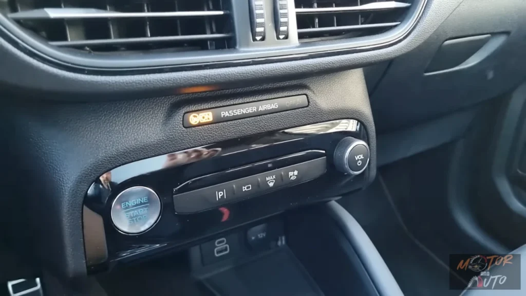 2025 Ford Kuga Fysieke Knoppen