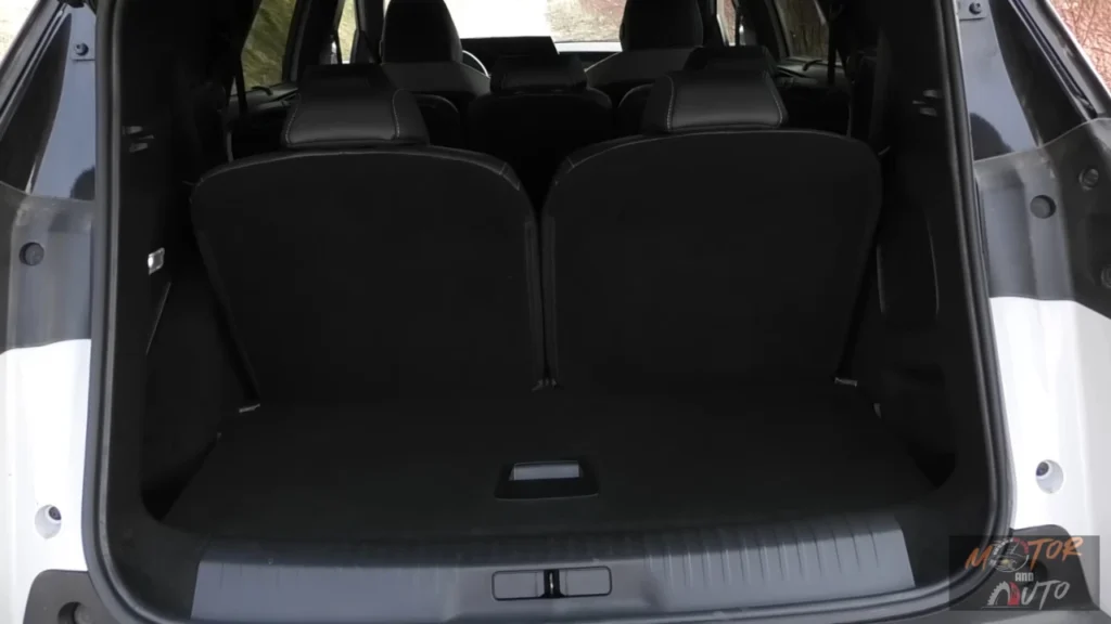 2025 Peugeot 5008 Bagageruimte met 7-Zitplaatsen Configuratie
