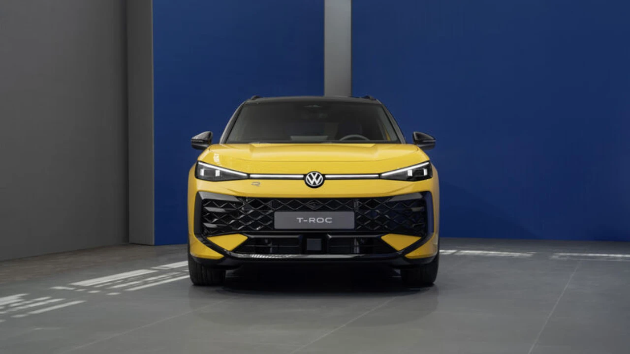 2026 Volkswagen T-Roc - Directe Vooraanzicht