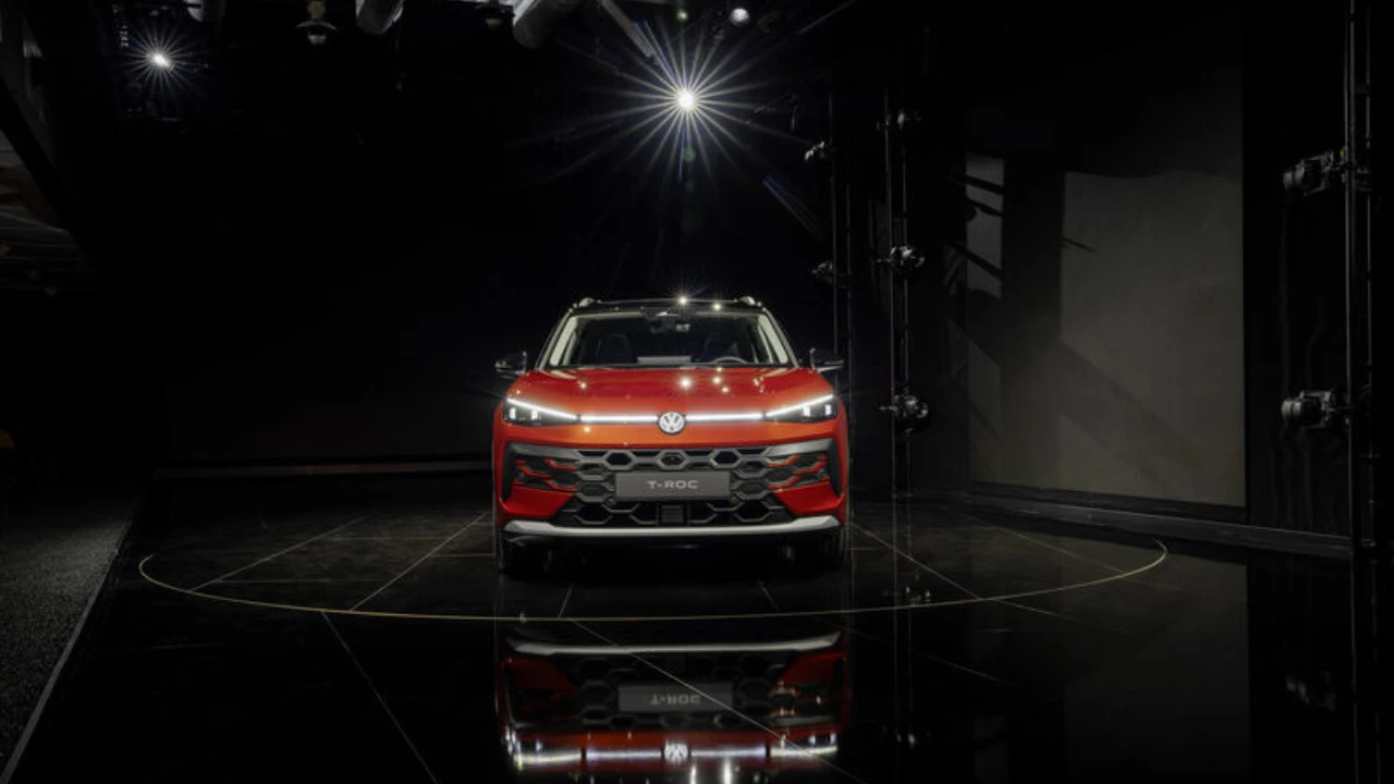 2026 Volkswagen T-Roc - Rood Voor Studio
