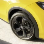 2026 Volkswagen T-Roc - Wiel en Voordetail