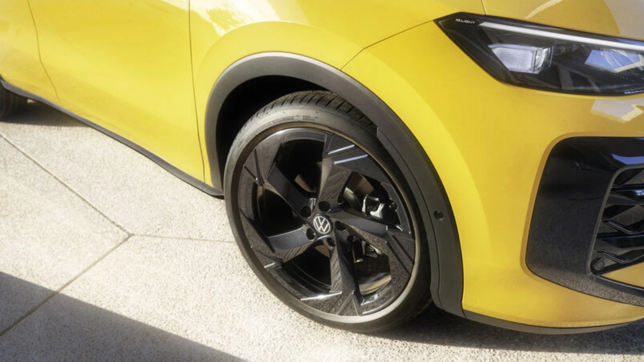 2026 Volkswagen T-Roc - Wiel en Voordetail